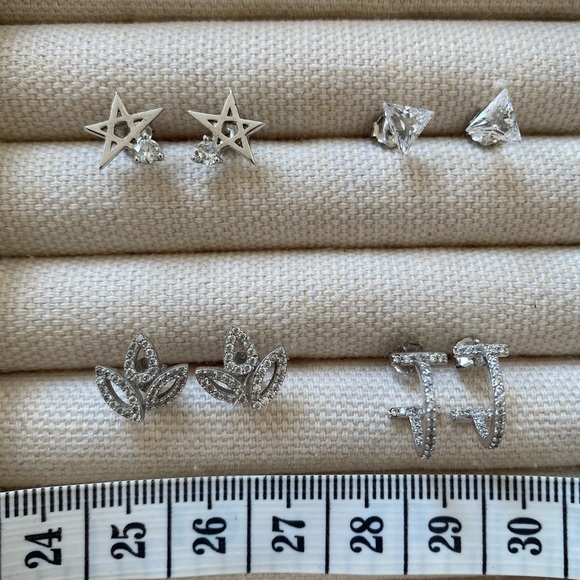 Sterling silver earrings, a set of 4 - Picture 1 of 5